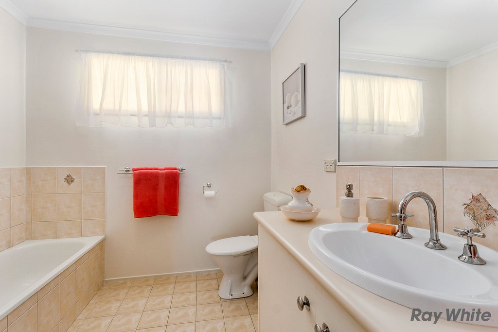 4 Boonah Way, Forest Hill image 8
