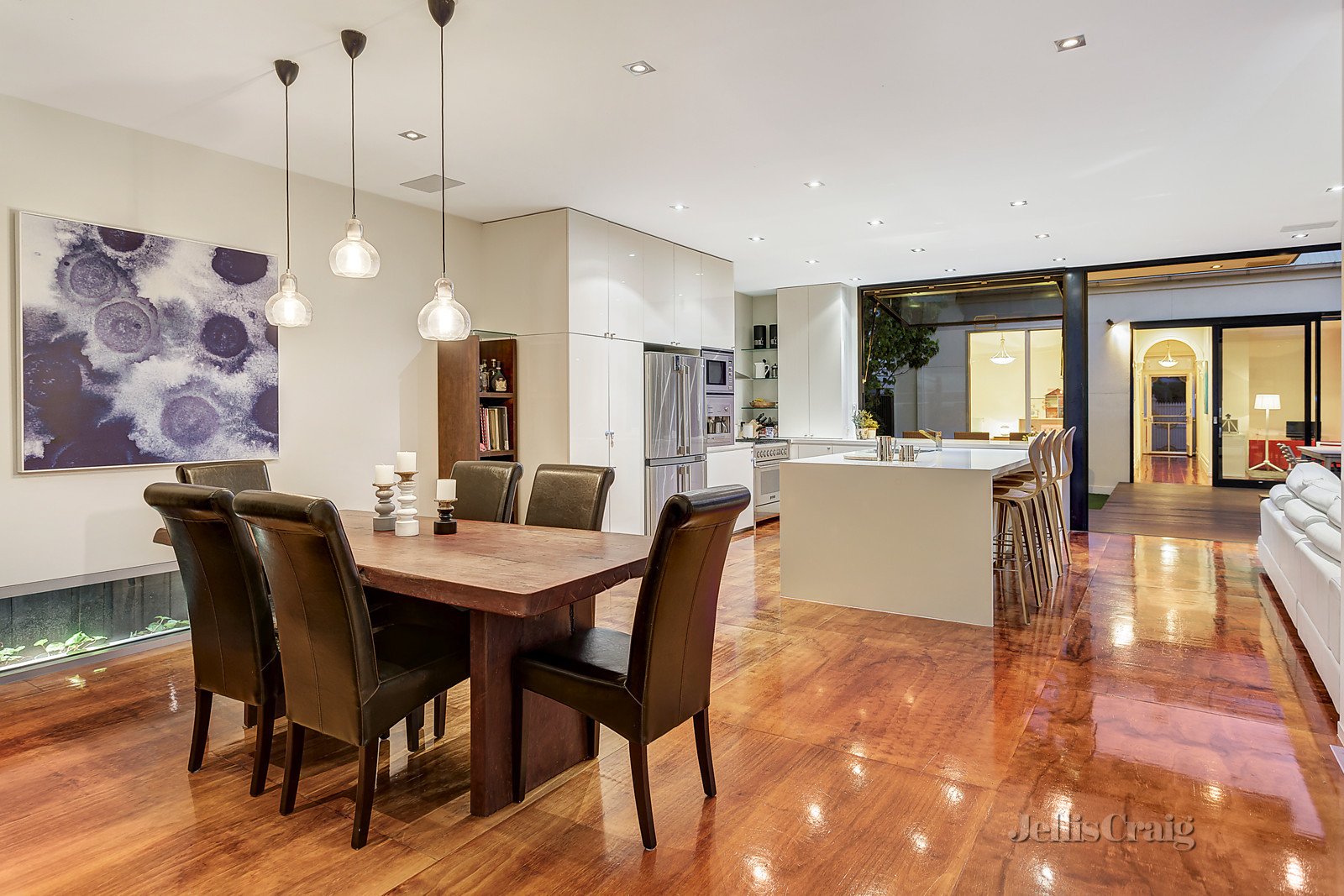 4 Bowen Street, Hawthorn image 2