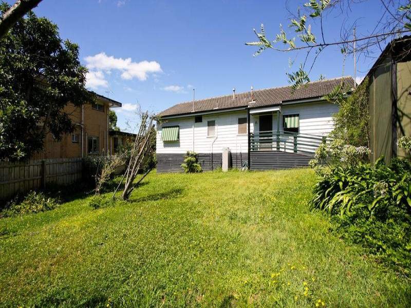 4 Box Hill Crescent, Mont Albert North image 6