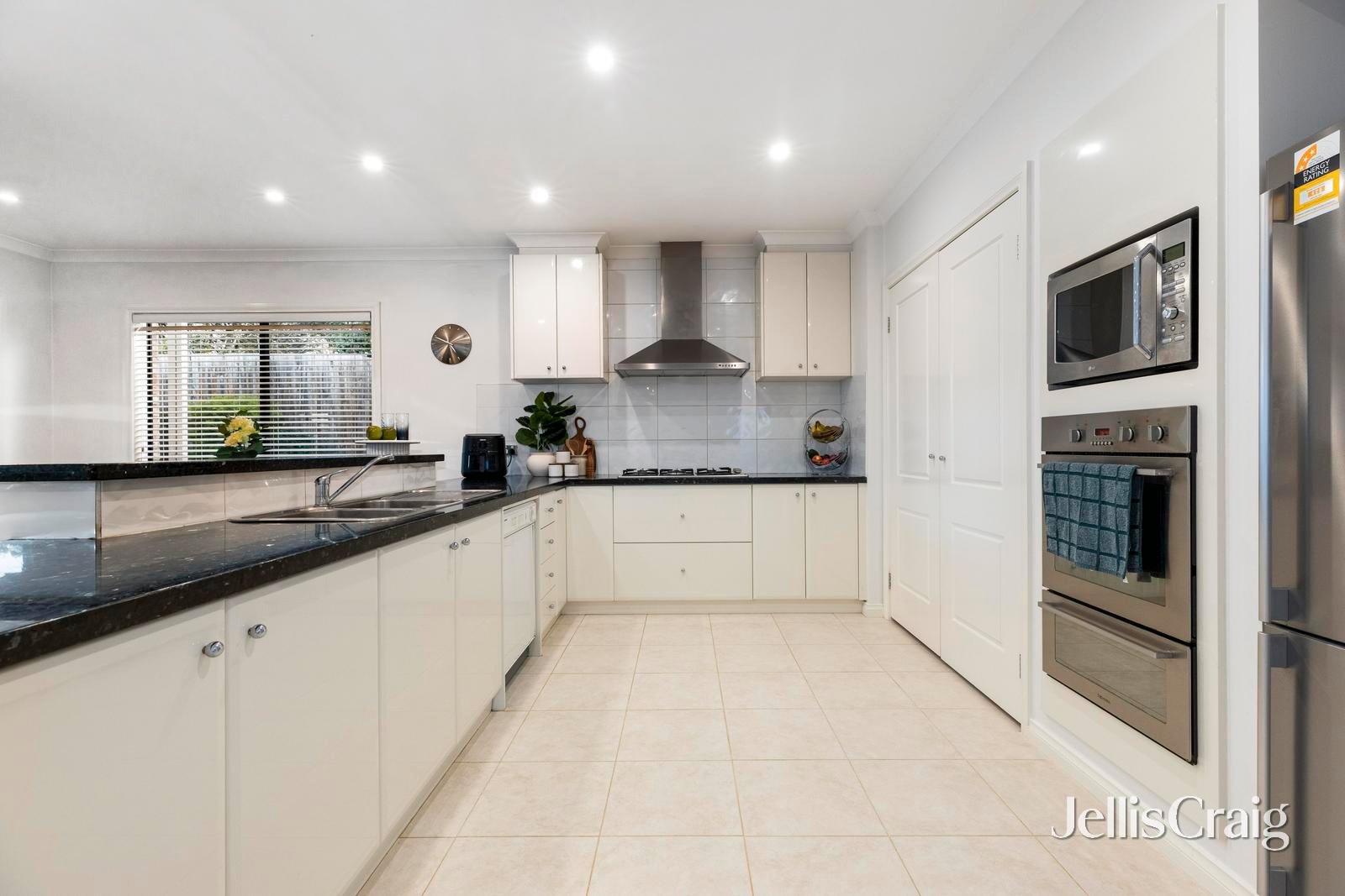 4 Boyanna Road, Glen&nbsp;Waverley image 5