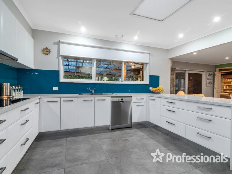 4 Boyd Close, Mooroolbark image 7