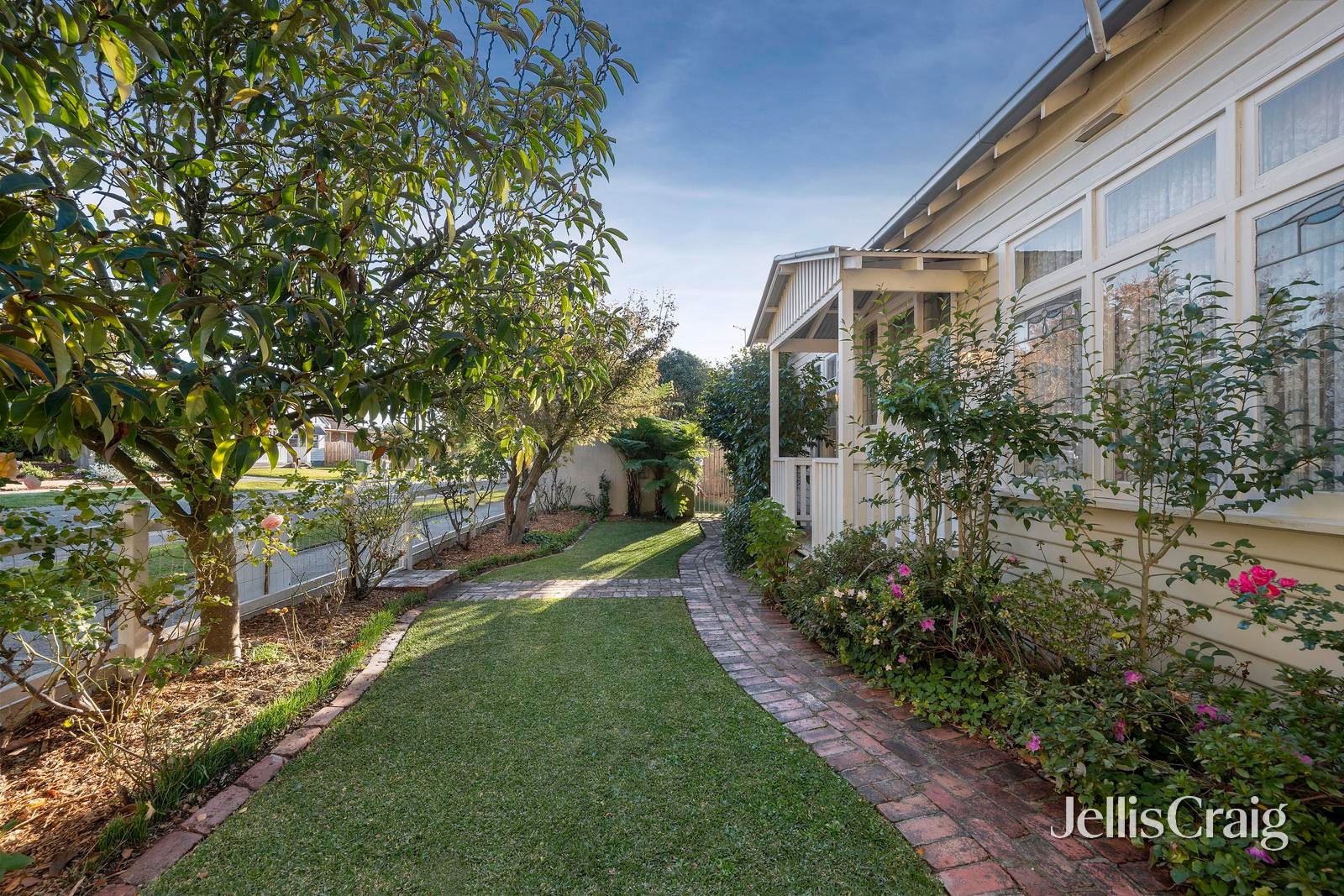 4 Bradman Avenue, Mount&nbsp;Evelyn image 15