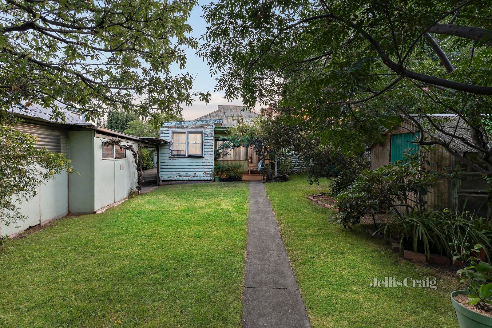 4 Braemar Street, Essendon image 10