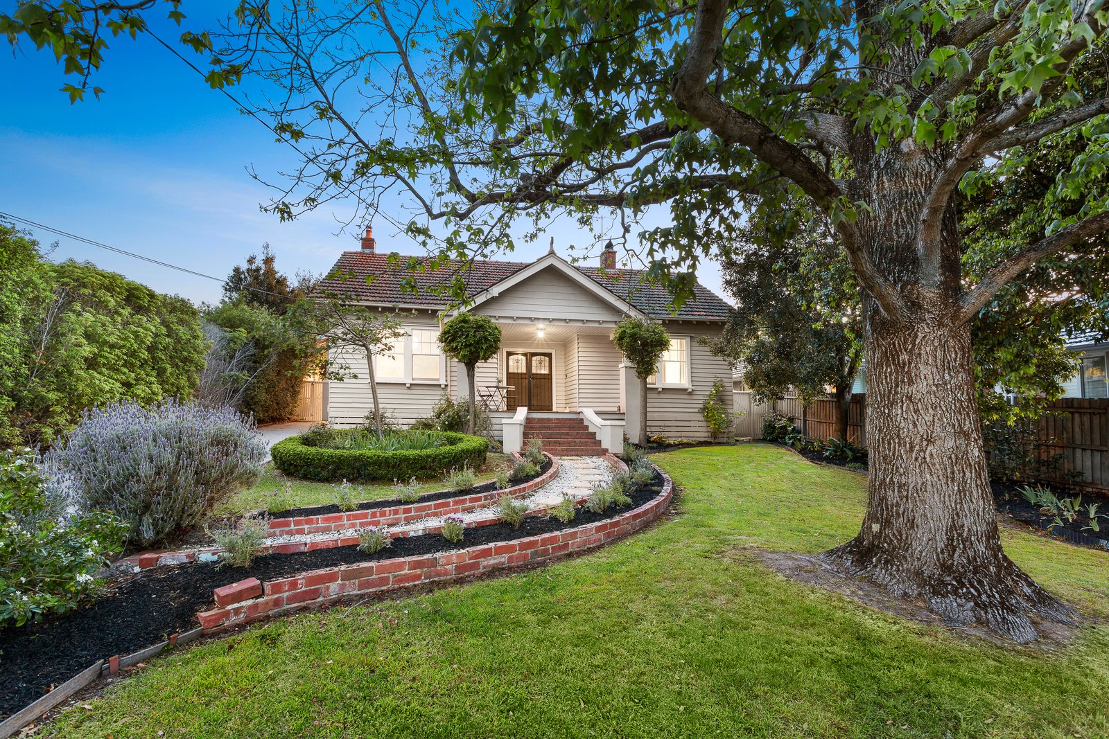 4 Braeside Avenue, Camberwell, VIC, 3124 RT Edgar