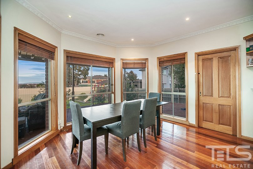 4 Bramshaw Crescent, Hillside image 5