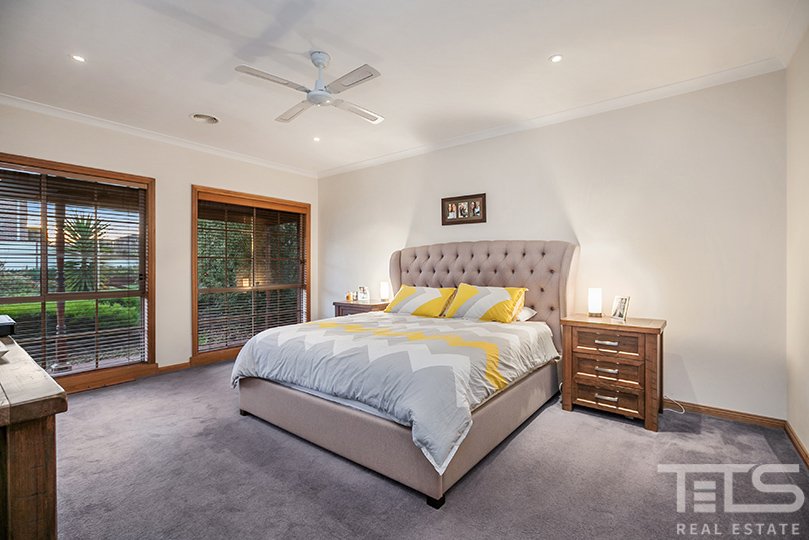 4 Bramshaw Crescent, Hillside image 8