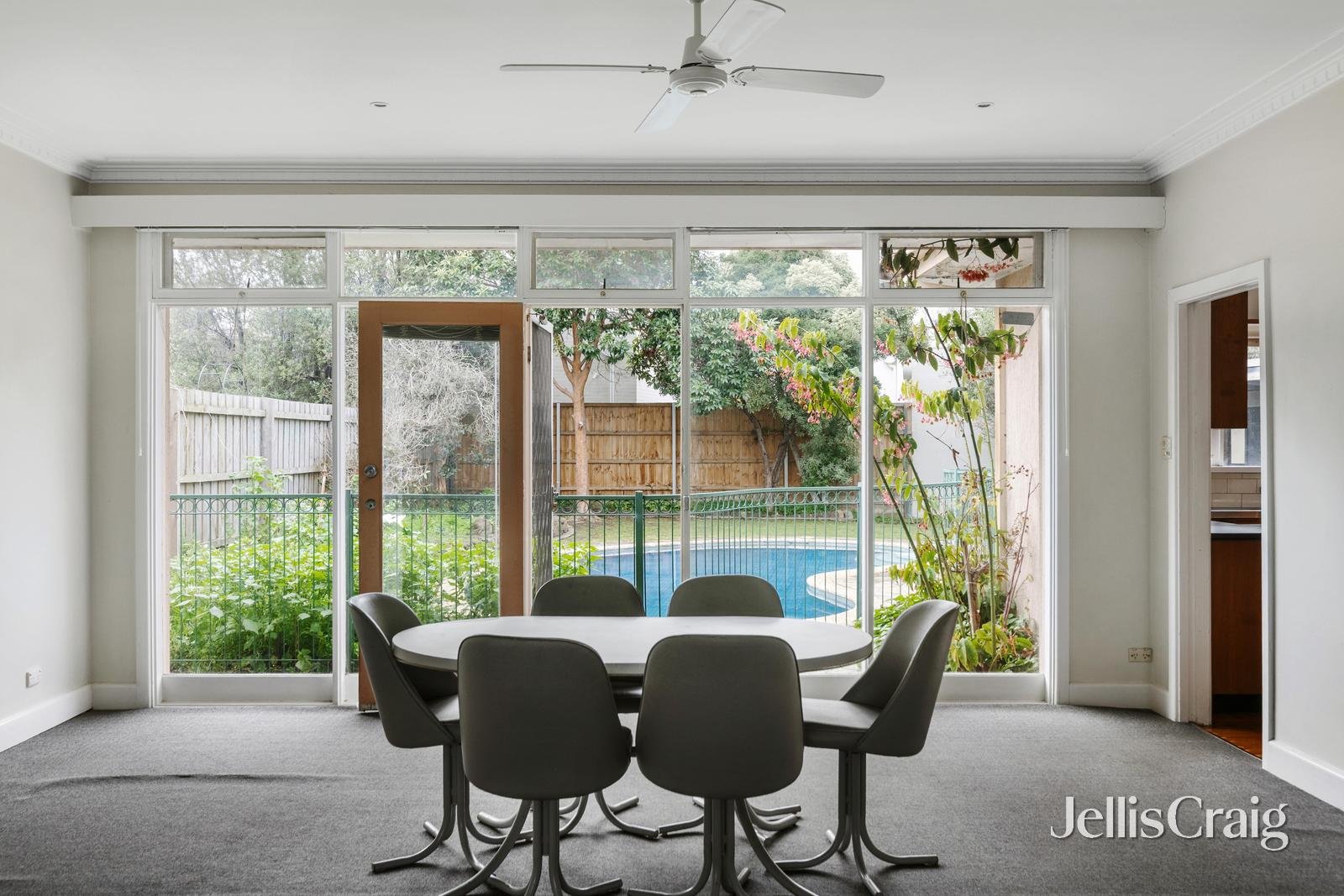 4 Brennan Street, Mckinnon image 8