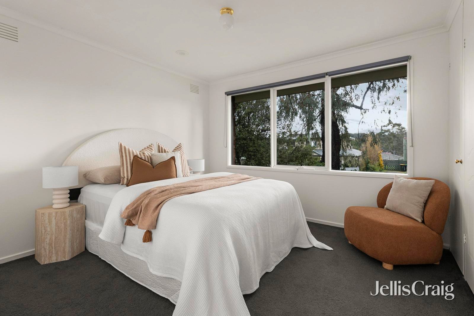 4 Bryan Court, Eltham image 6