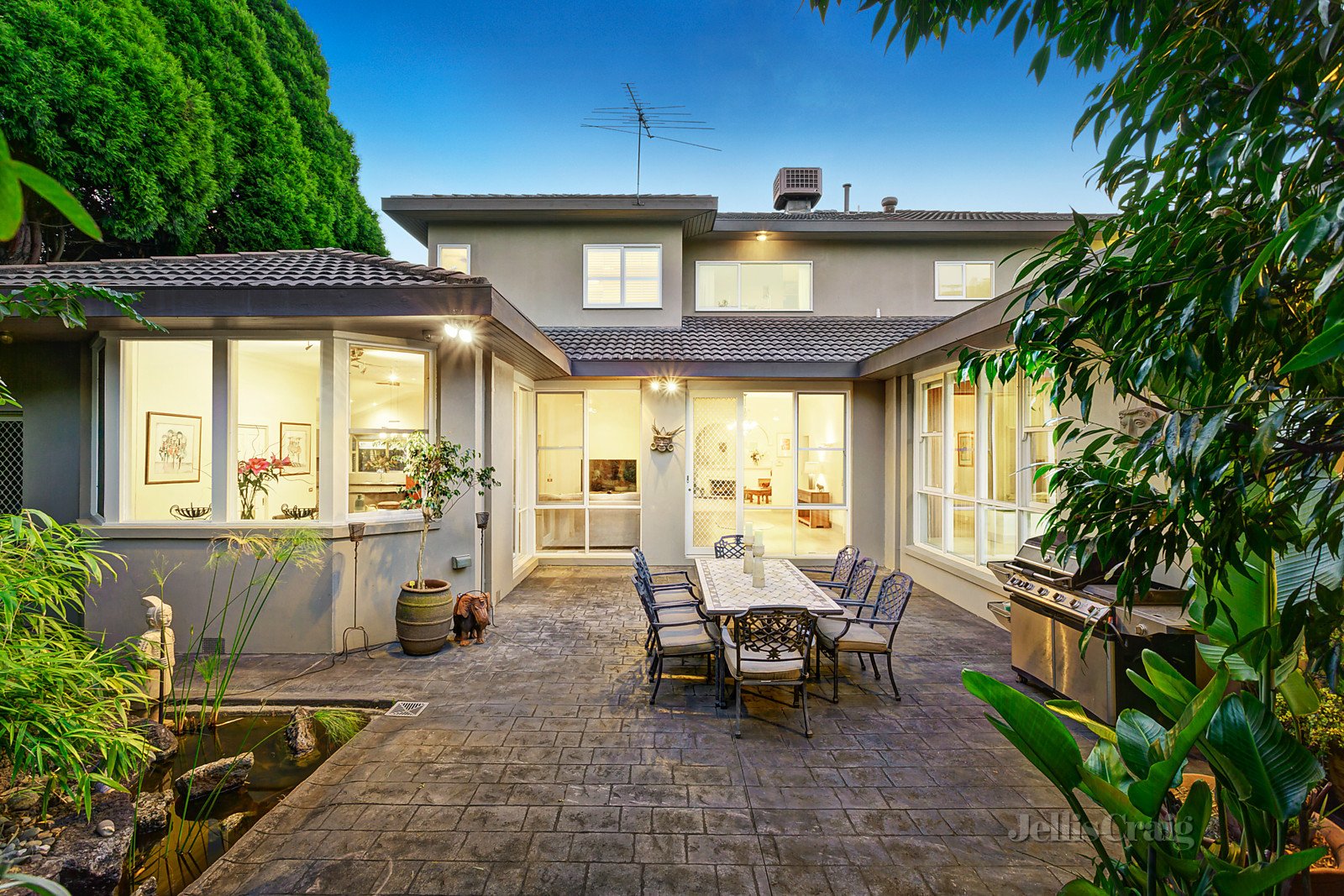 4 Burley Griffin Place, Eaglemont image 3