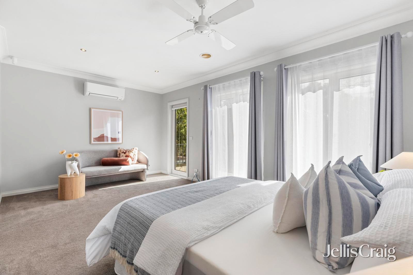 4 Callaghan Avenue, Glen&nbsp;Waverley image 9