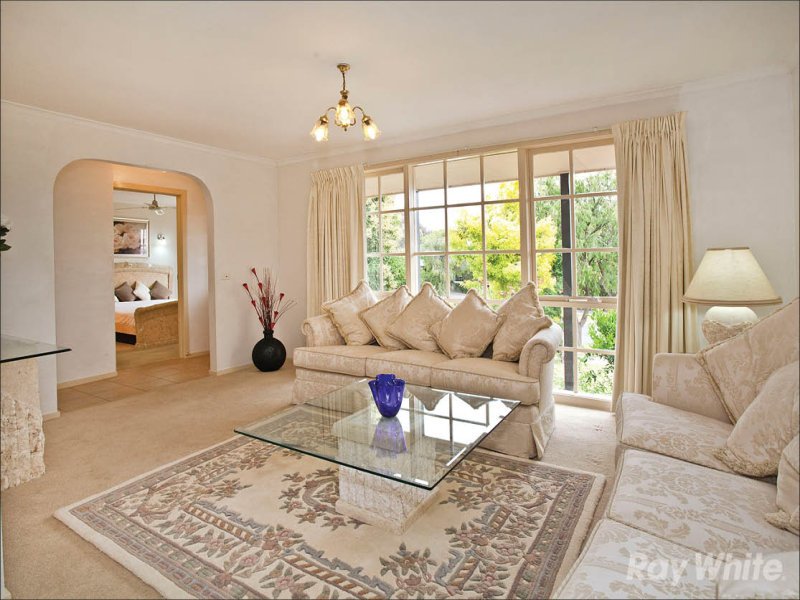 4 Cambridge Close, Lysterfield image 2