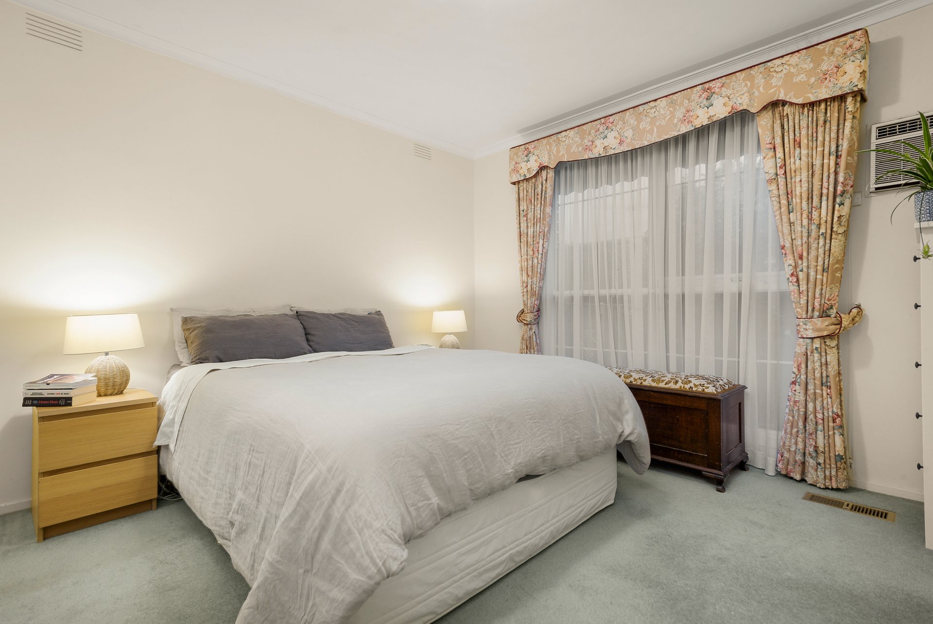 4 Camden Court, Glen&nbsp;Waverley image 7