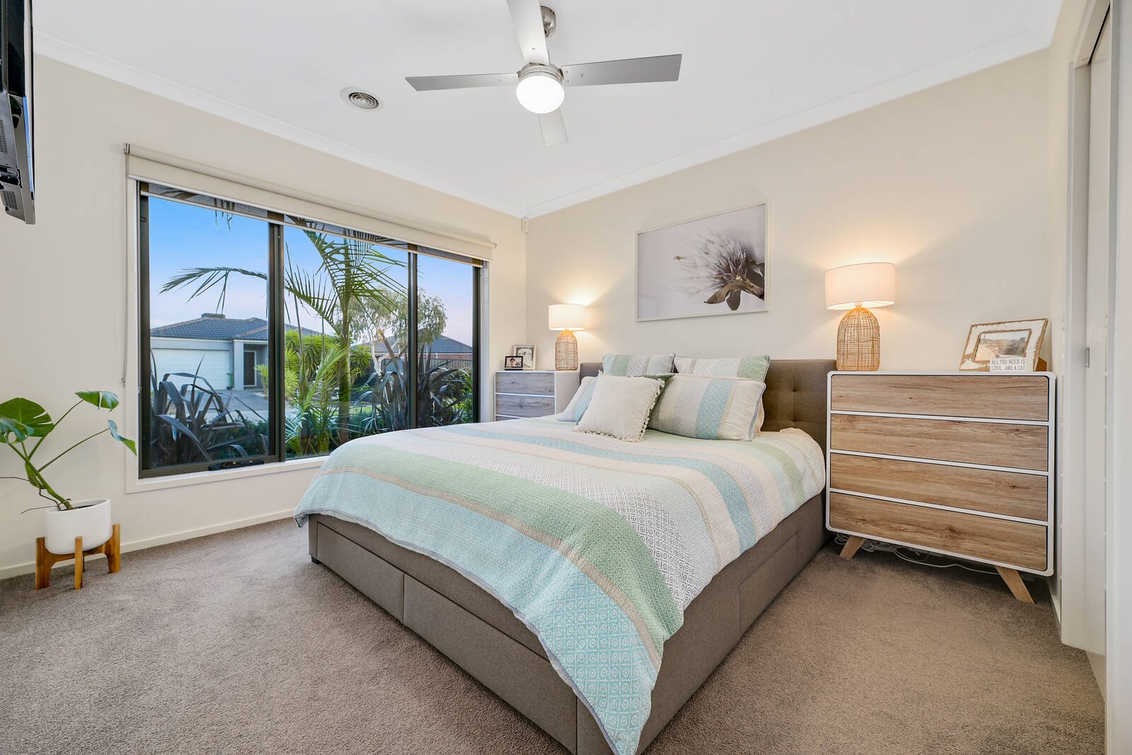 4 Camolina Way Clyde North