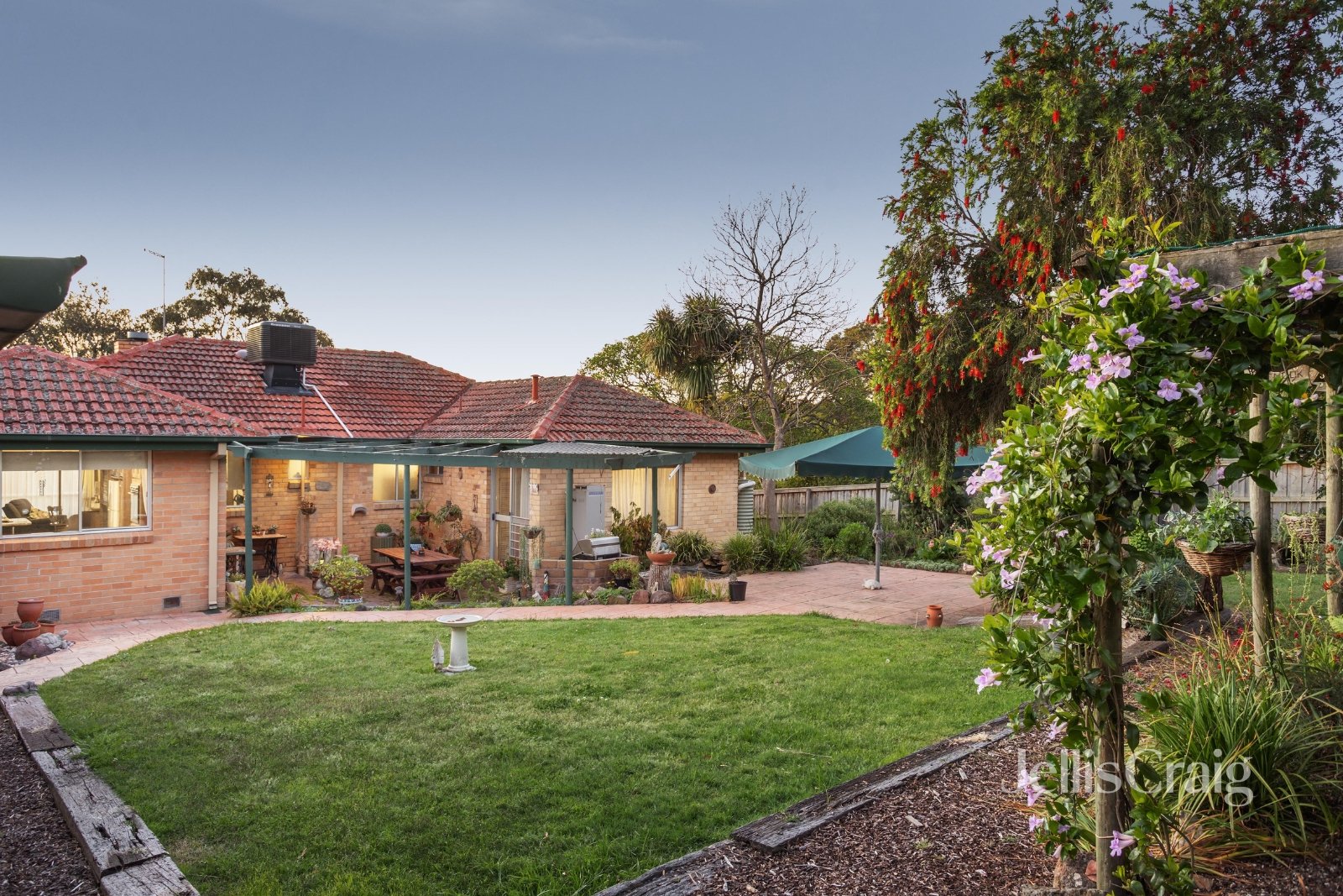 4 Carisbrook Crescent, Lower&nbsp;Plenty image 15