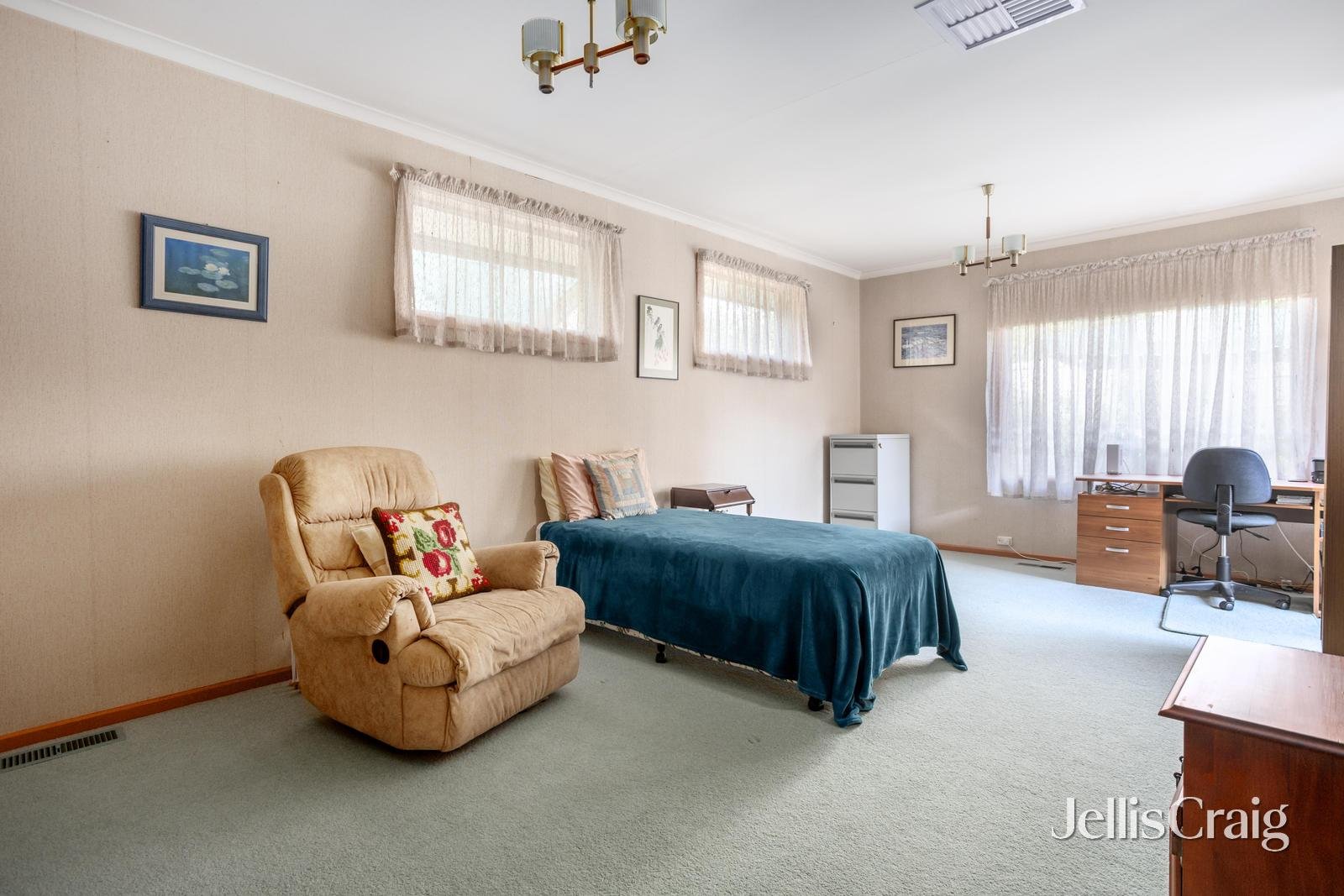 4 Carisbrook Crescent, Lower Plenty image 10