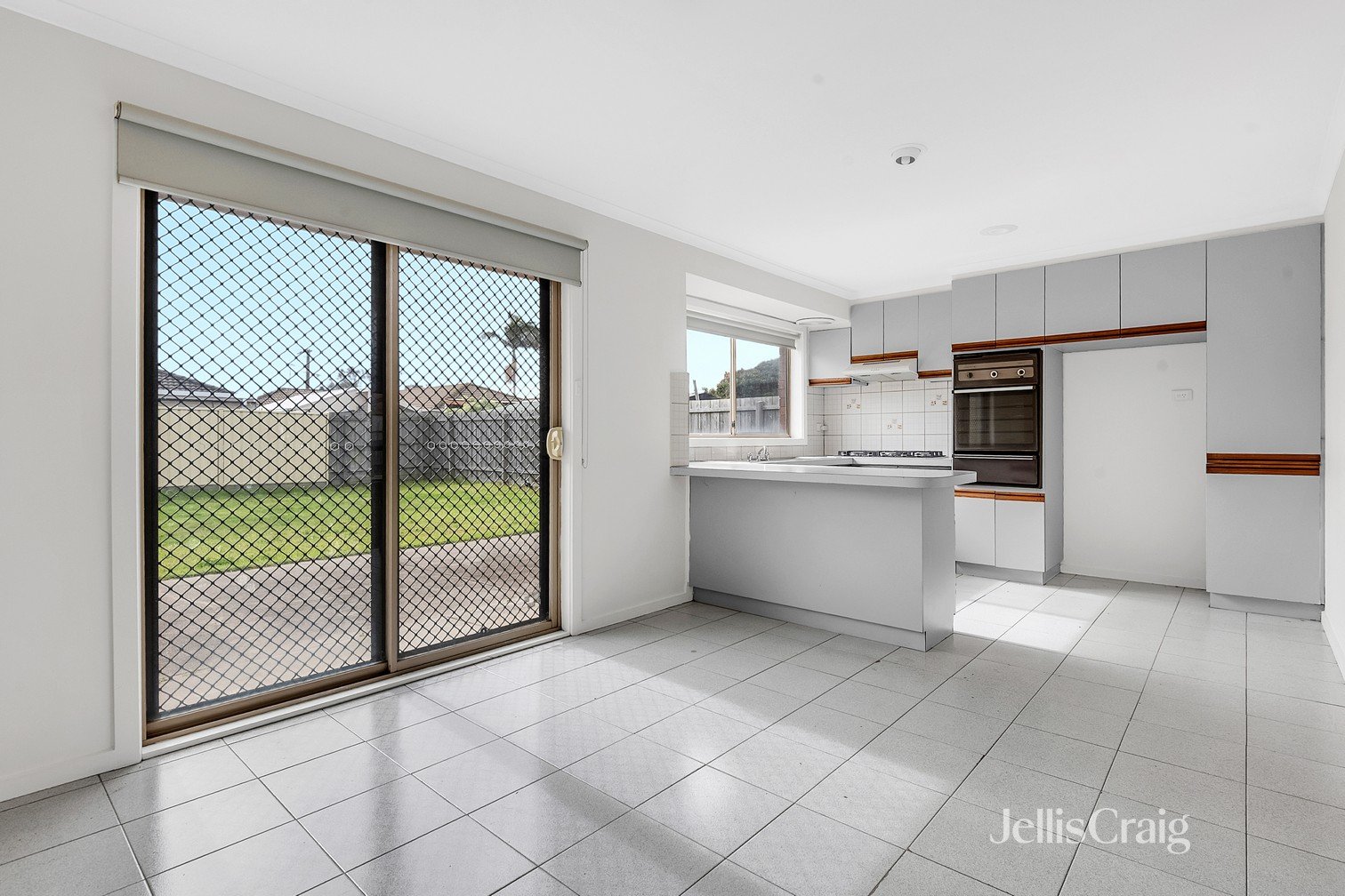 4 Carling Court, Altona&nbsp;Meadows image 5