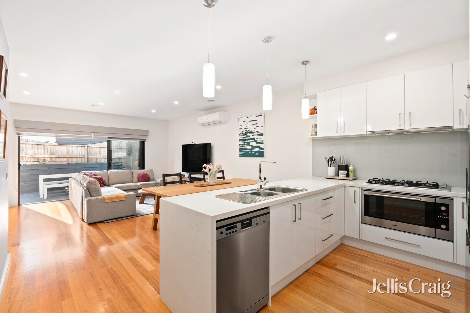 4 Caroline Street, Kilsyth image 3