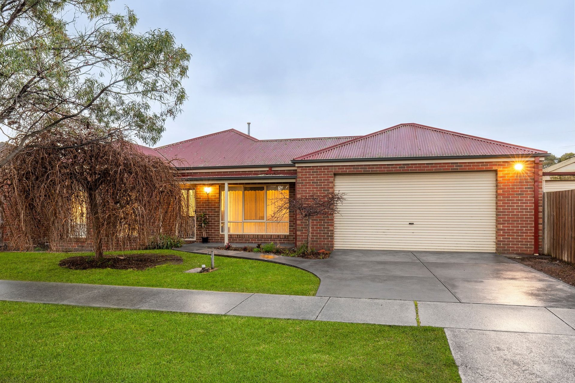 4 Carstairs Close, Grovedale image 1