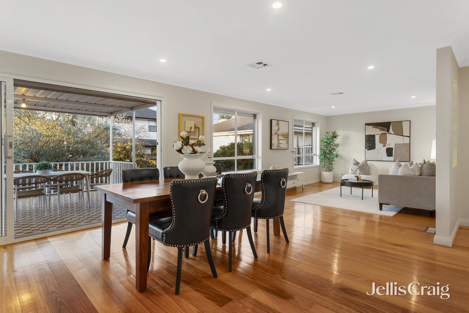 4 Chatsworth Quadrant, Templestowe Lower image 3