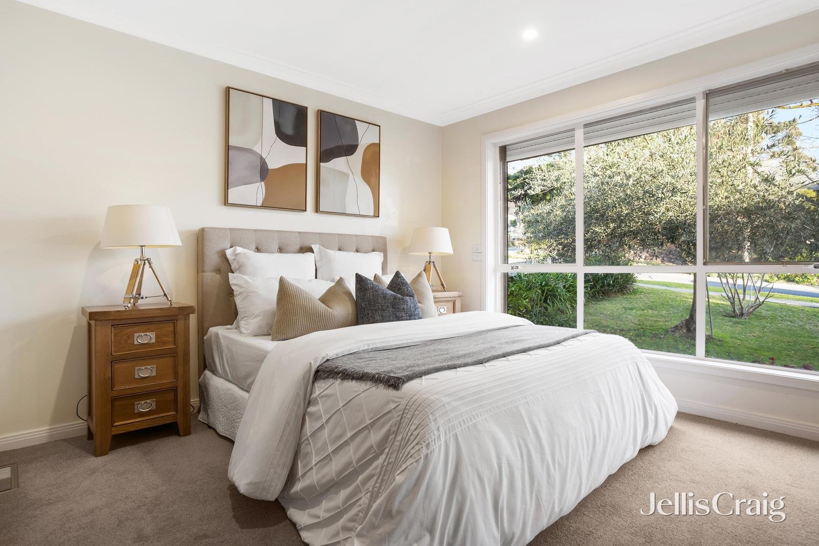 4 Chatsworth Quadrant, Templestowe Lower image 10
