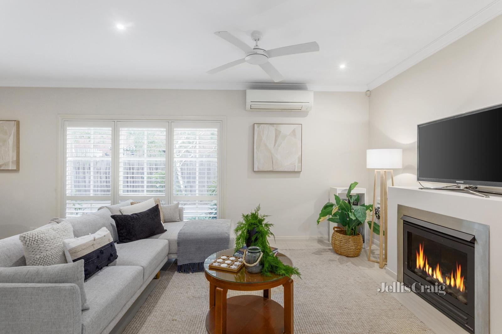 4 Churchill Close, Murrumbeena image 1