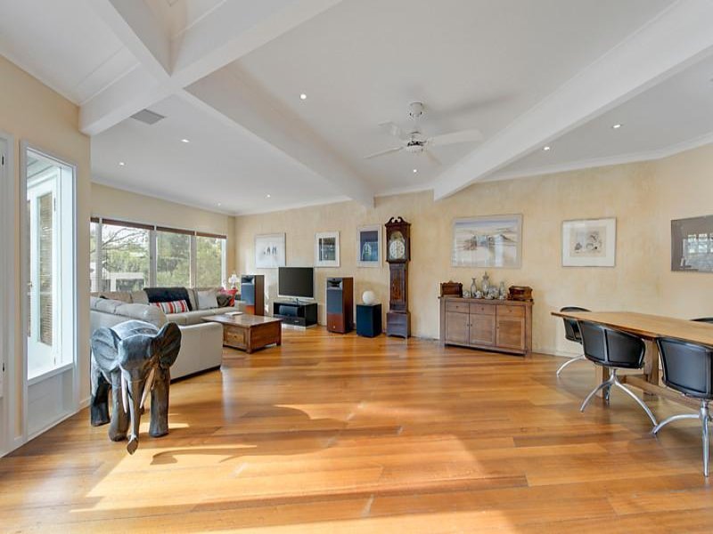 4 Citron Avenue, Balwyn North image 2