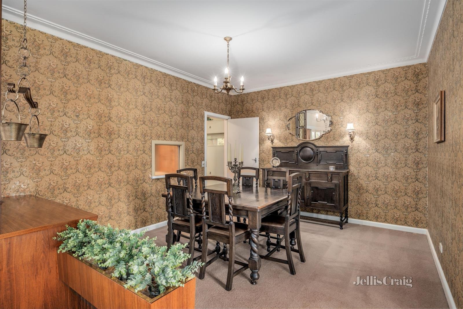 4 Cloverlea Court, Blackburn image 4