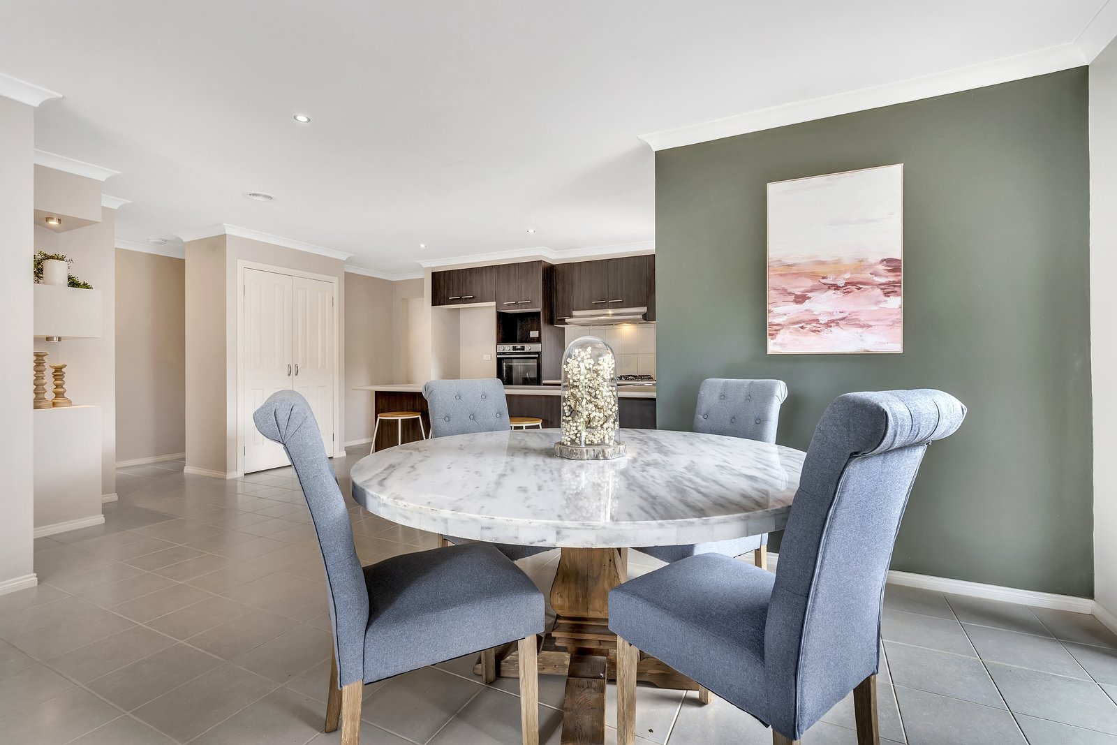 Property Gallery Thumbnail 6