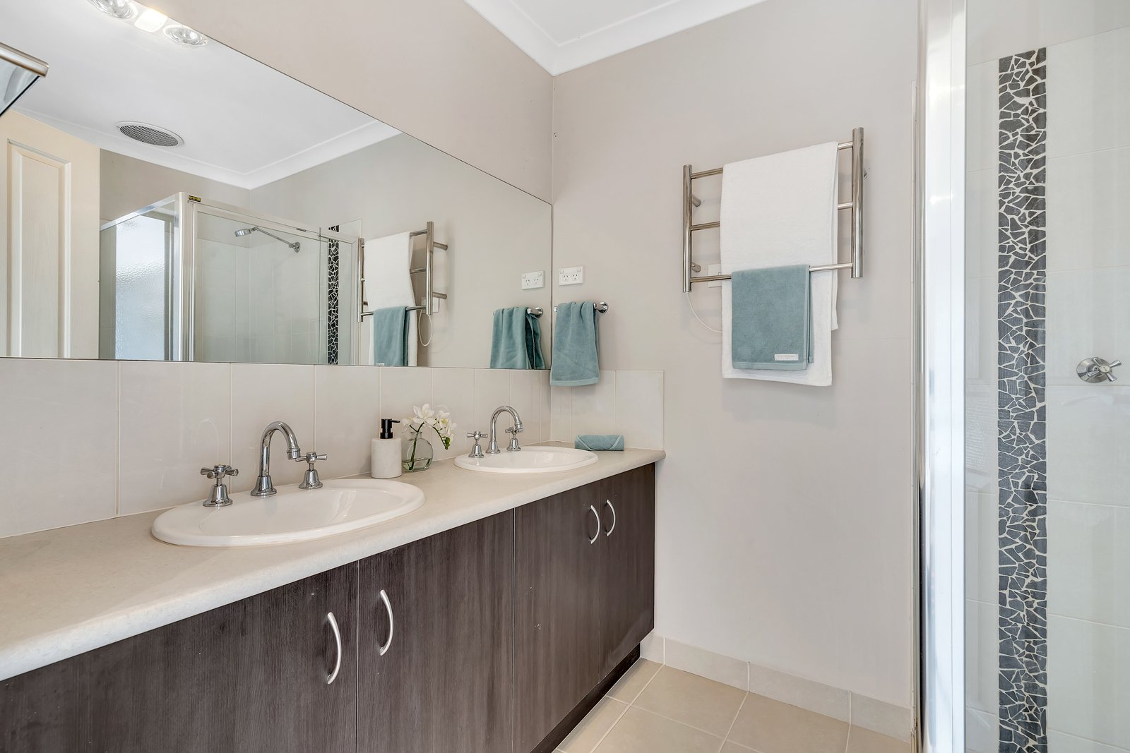 Property Gallery Thumbnail 10