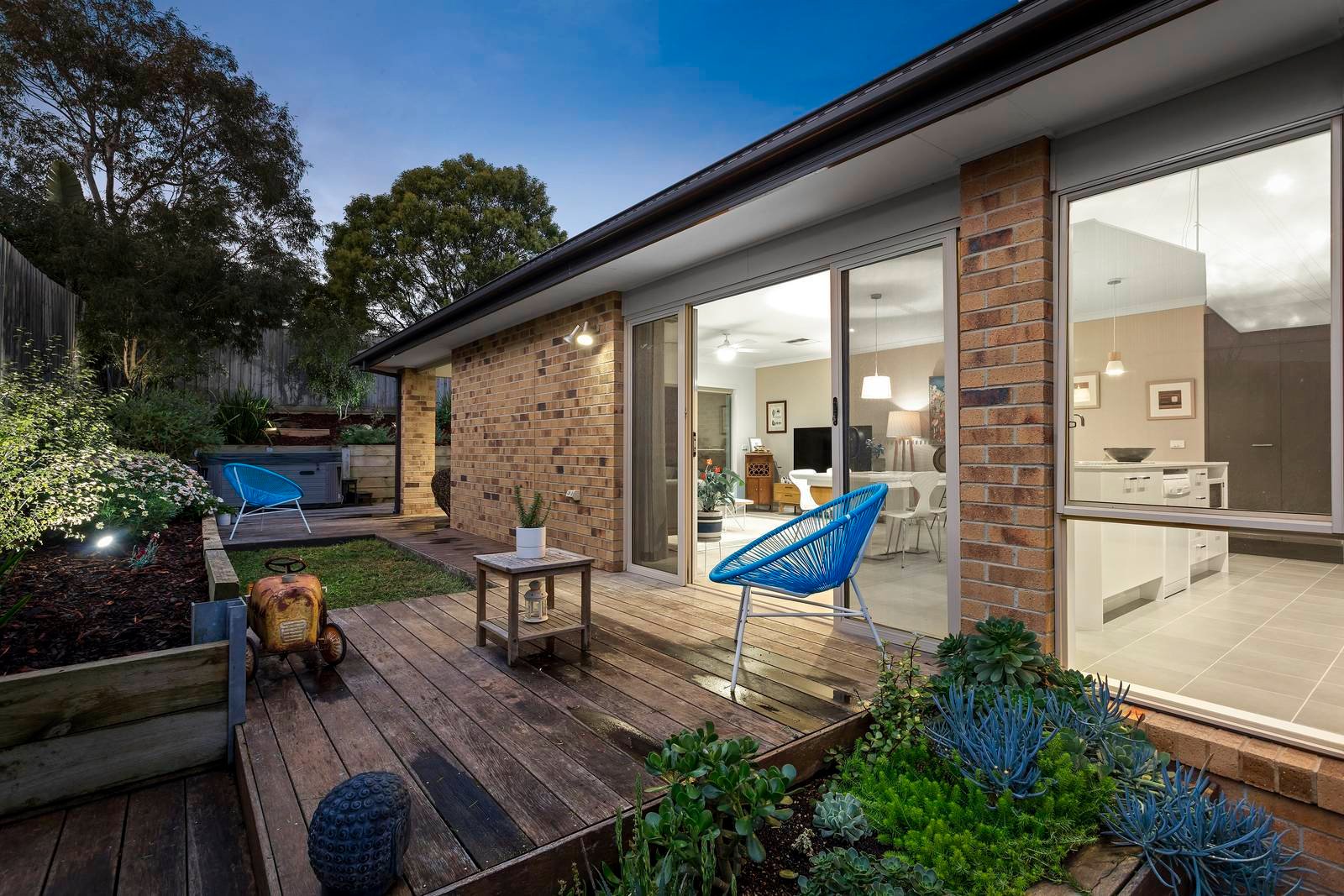 Property Gallery Thumbnail 14