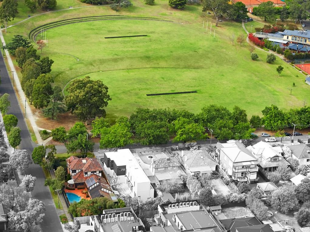 Property Gallery Thumbnail 3