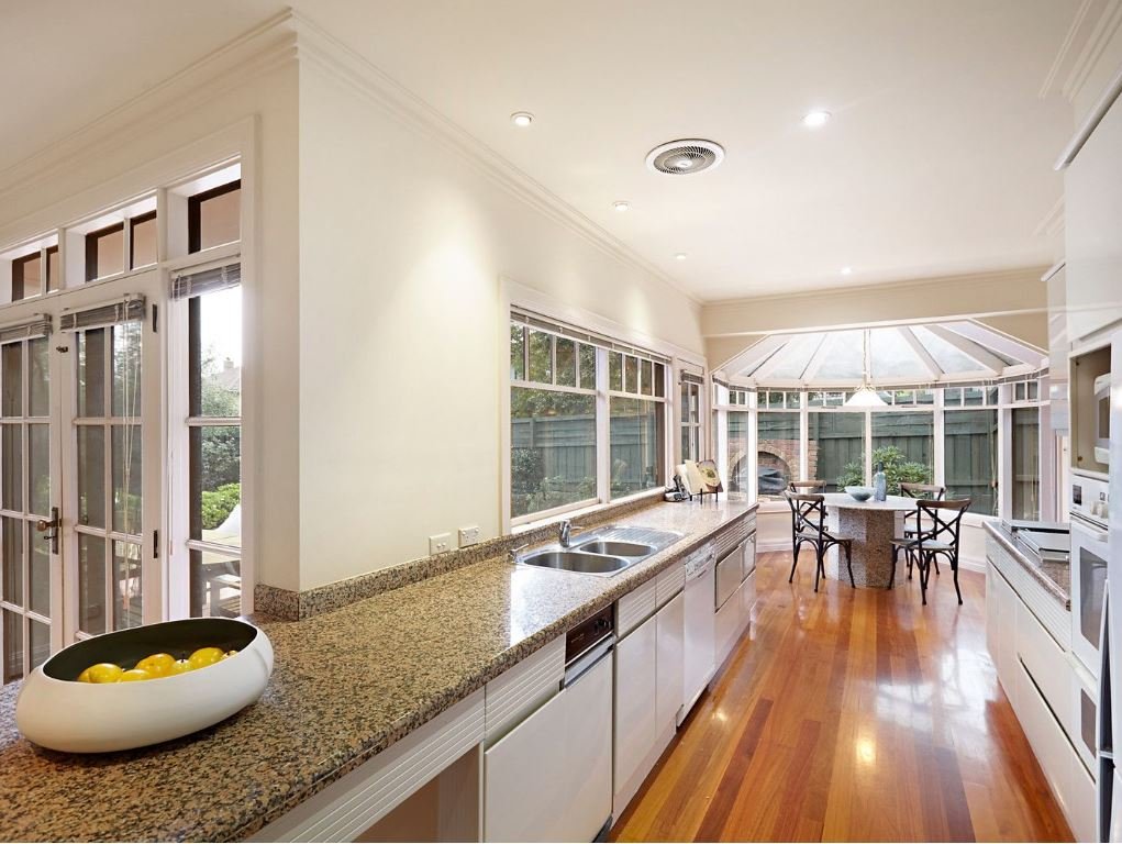 Property Gallery Thumbnail 6