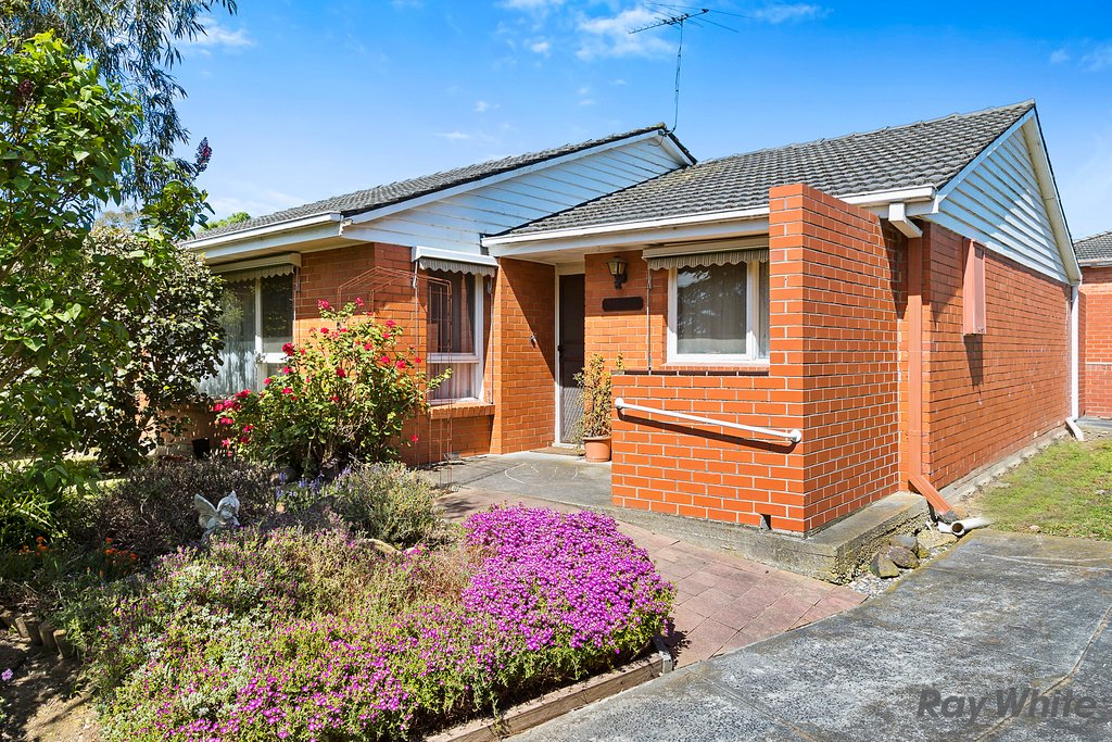 4 Cooinda Court, Burwood East image 2