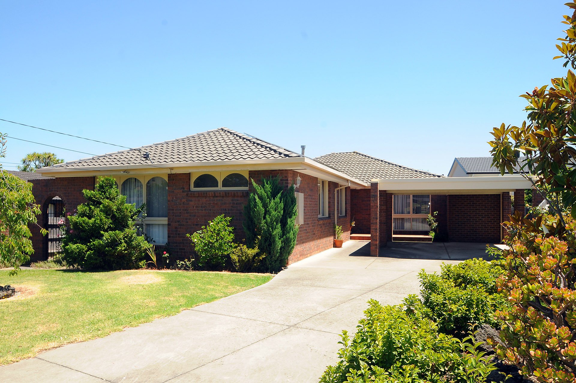 4 Courage Court, Glen Waverley image 7