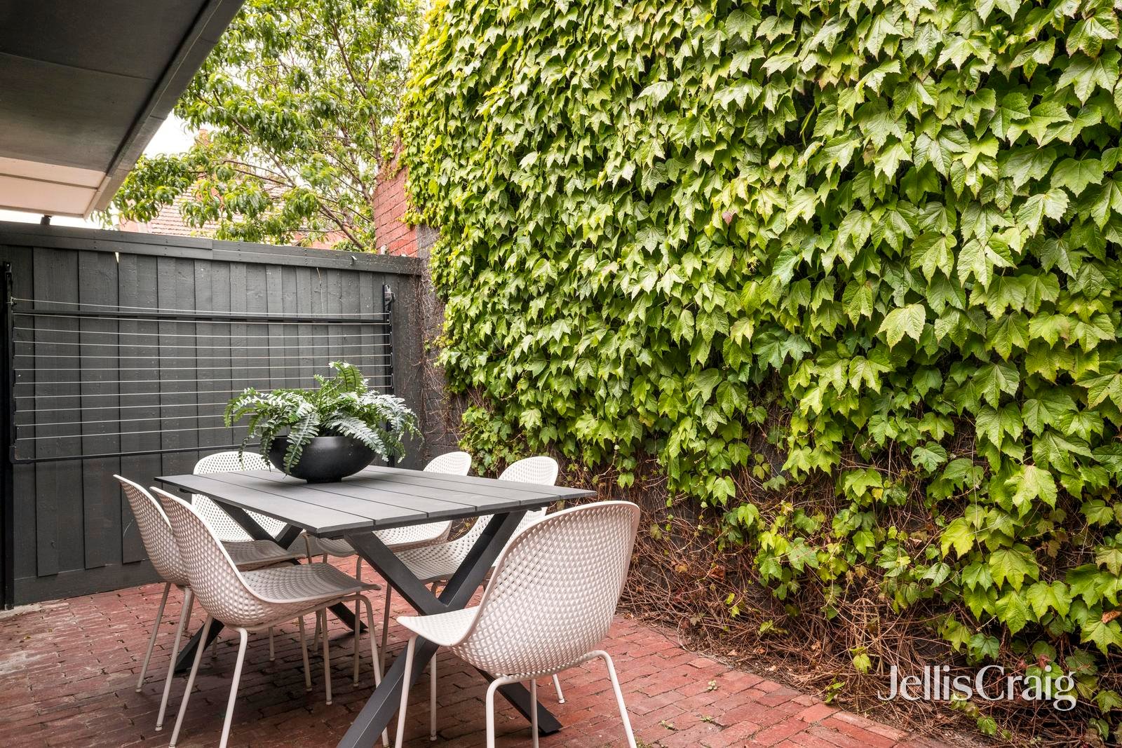 4 Cowderoy Street, St Kilda West image 22