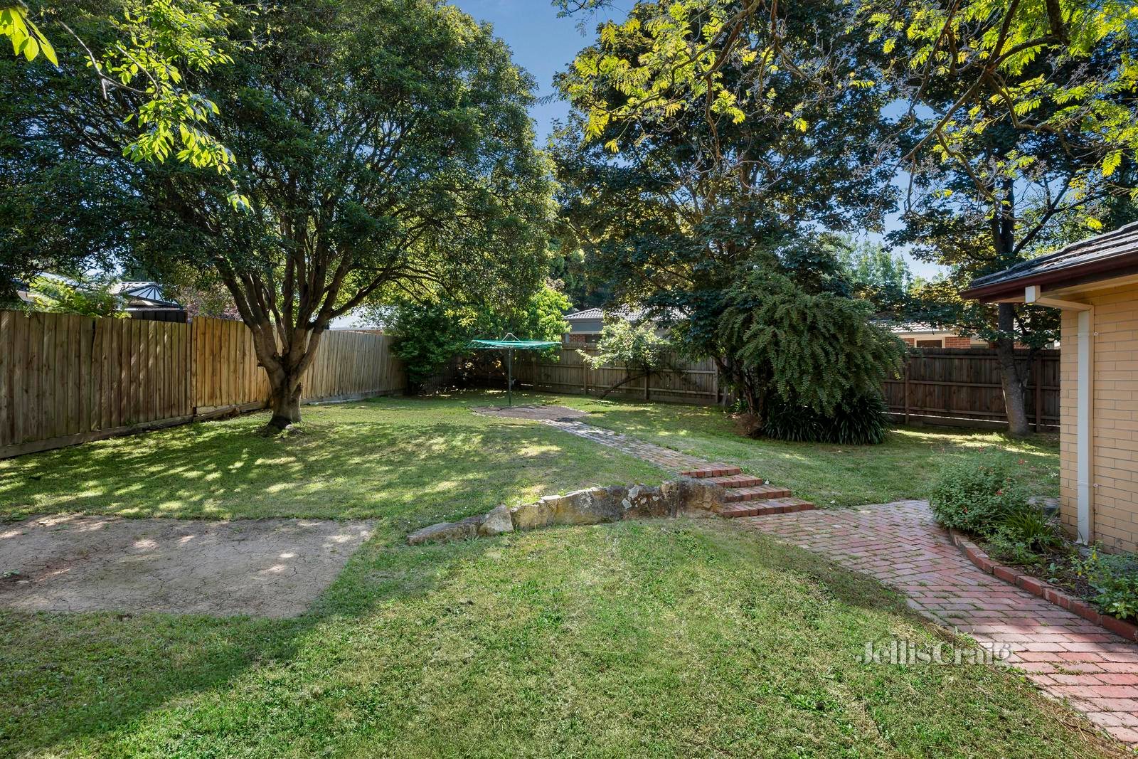 4 Cowley Court, Mooroolbark image 14