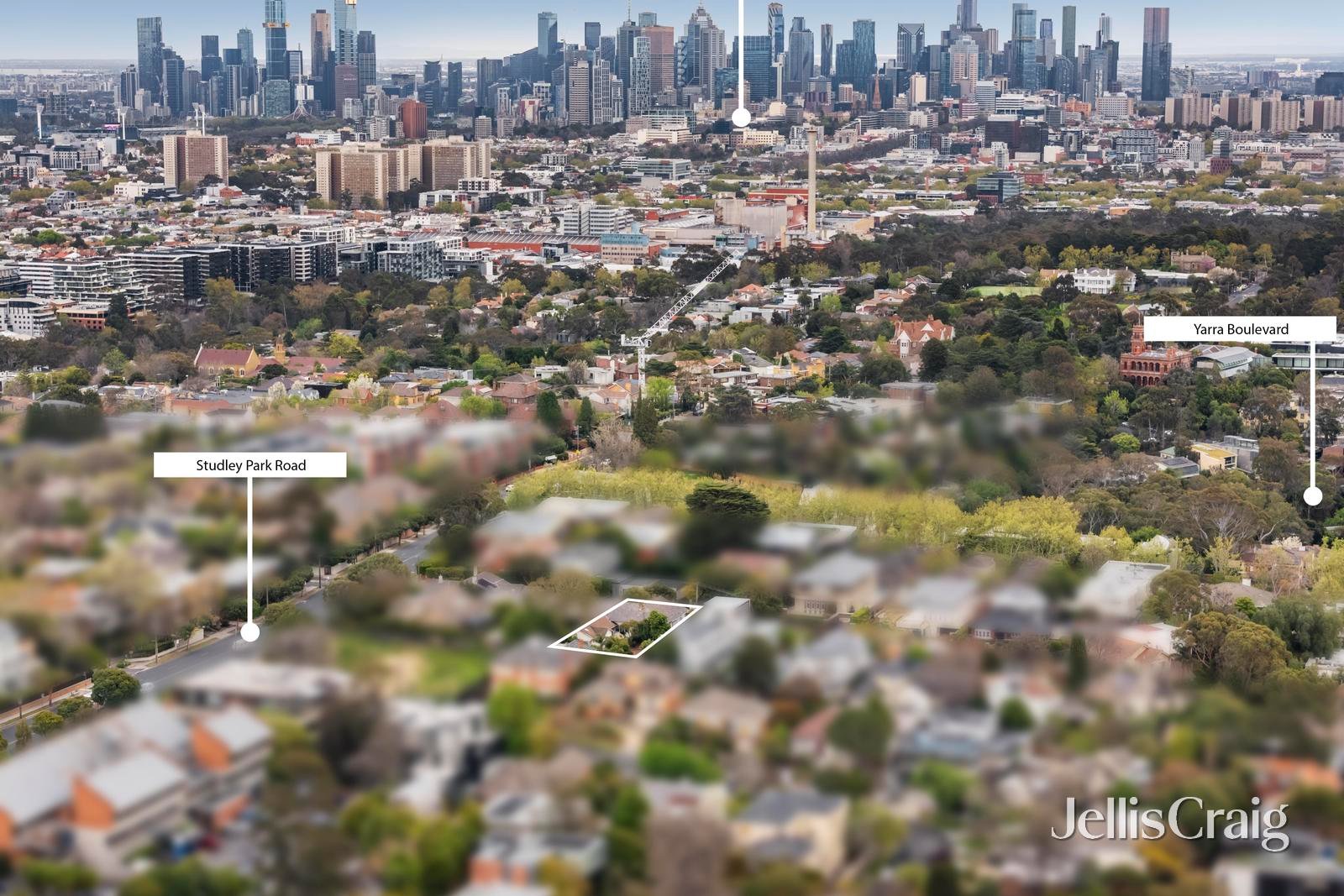 4 Cradley Avenue, Kew image 2