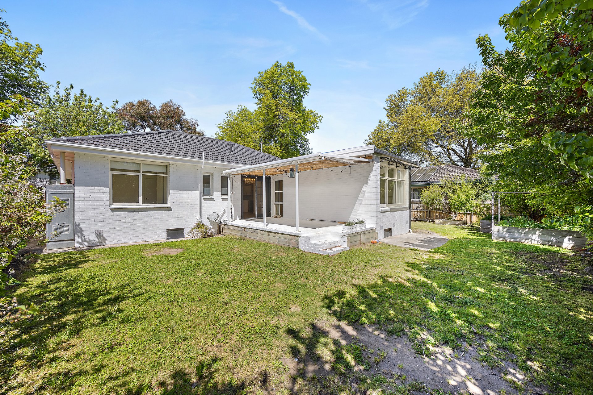 4 Crimson Avenue, Blackburn South image 10