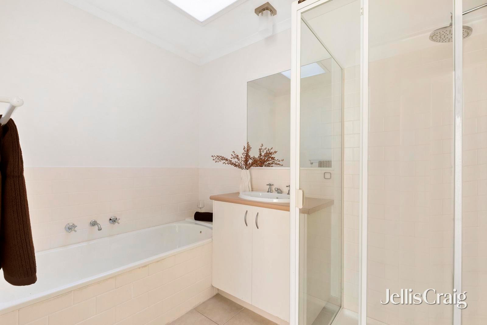 4 Cuffe Walk, Kensington image 9