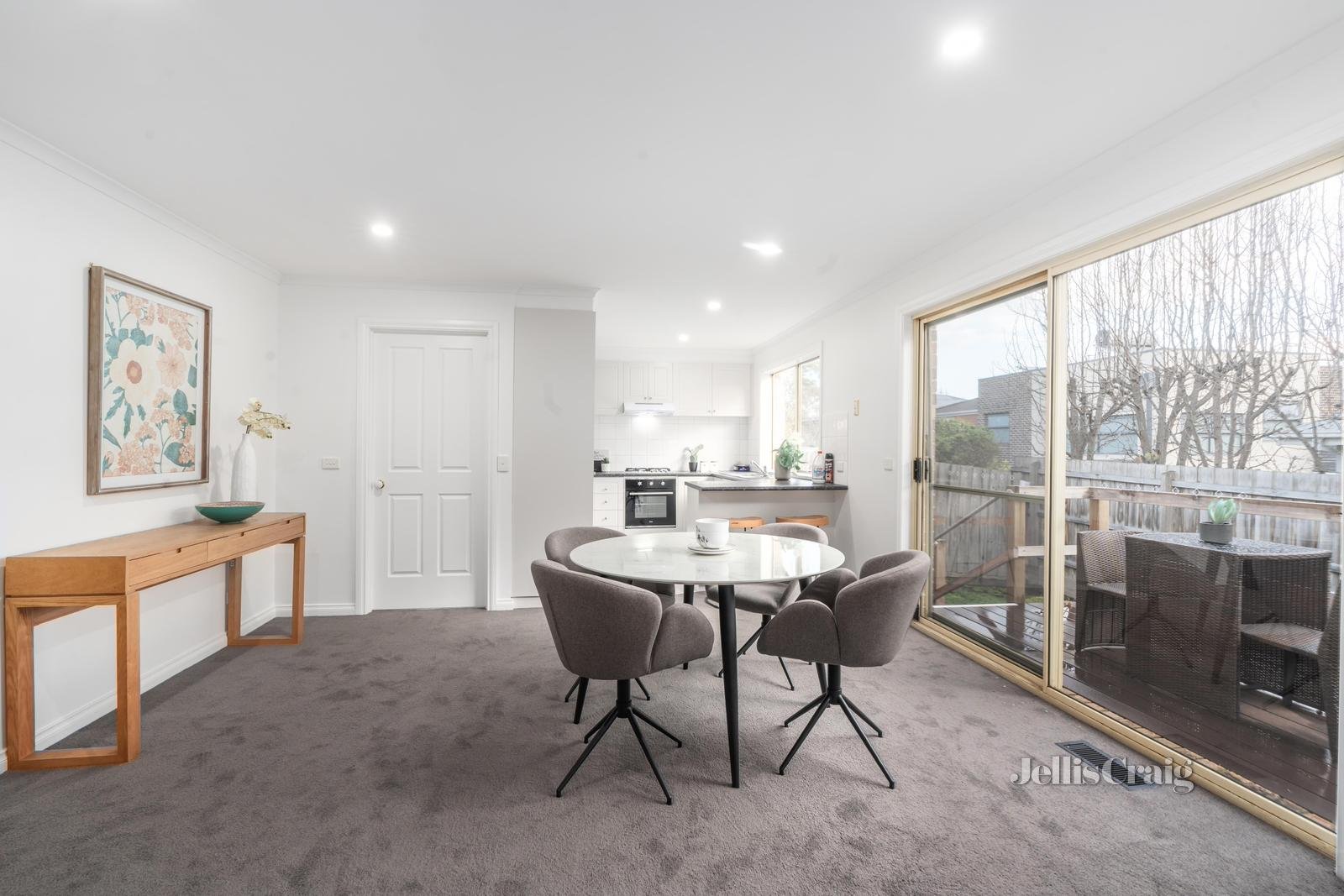 4 Culwell Avenue, Mitcham image 5