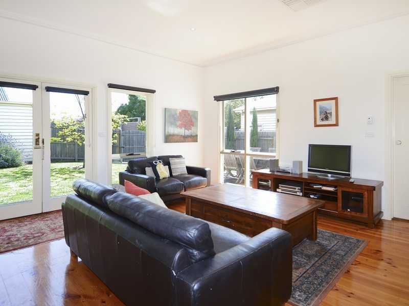 4 Cumberland Street, Newtown image 3