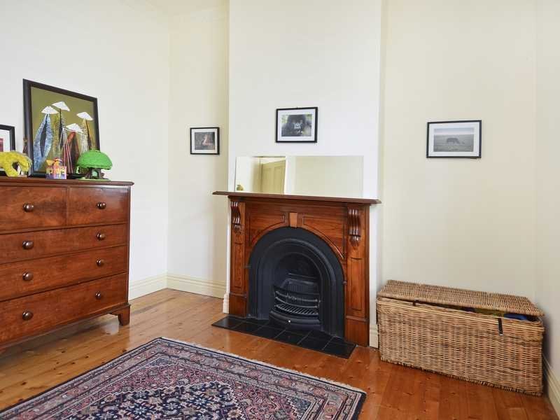 4 Cumberland Street, Newtown image 9