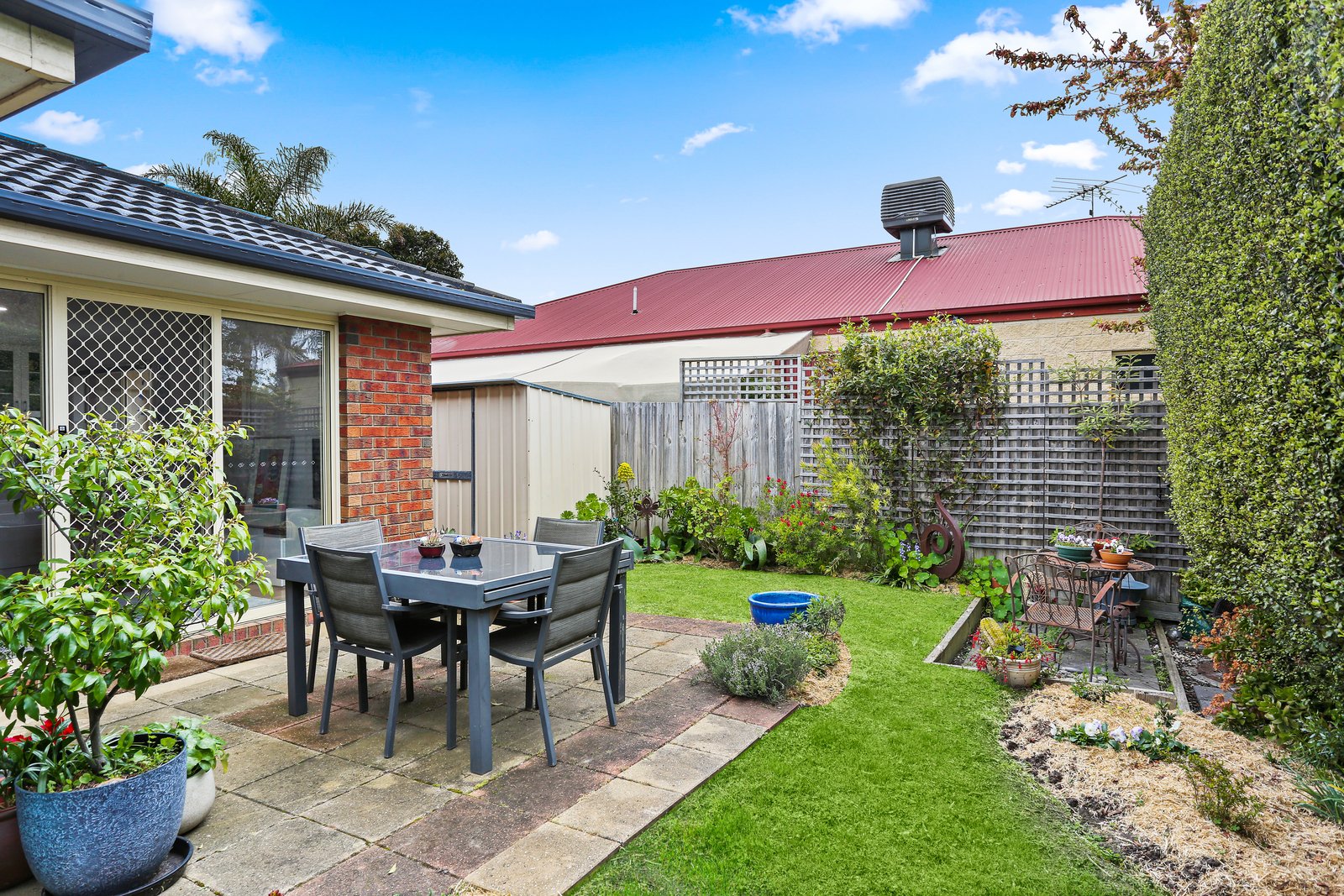 Property Gallery Thumbnail 12