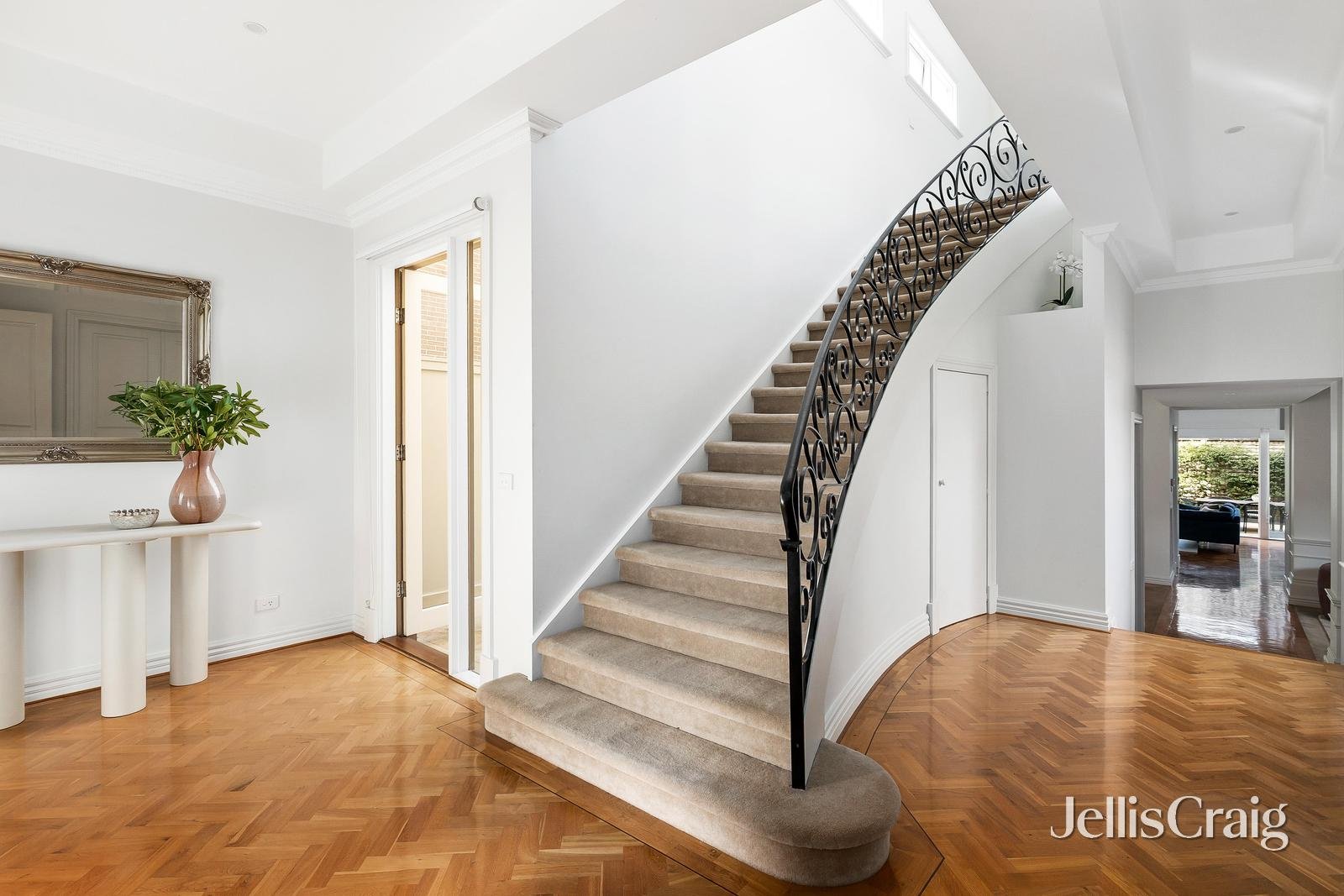 4 Dalny Street, Malvern image 7