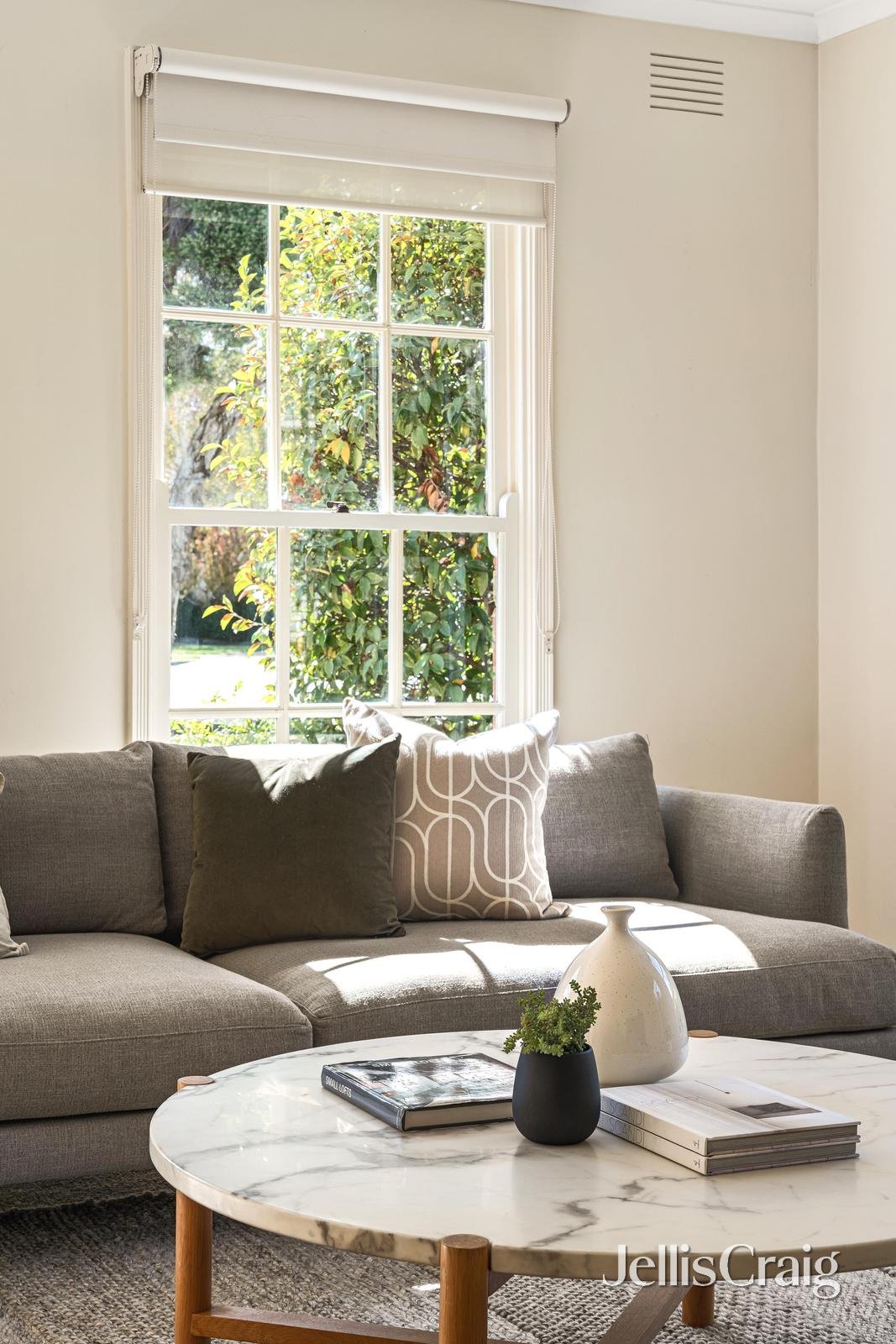 4 Deanswood Court, Cheltenham image 7