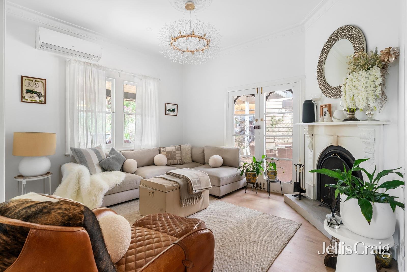 4 Delpura Glen, Greensborough image 3