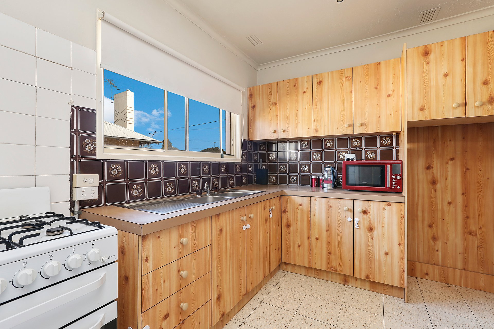 4 Detroit Crescent, Corio image 2