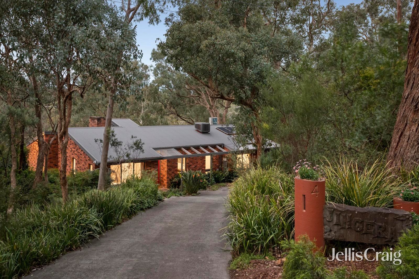 4 Diane Court, Warrandyte image 19
