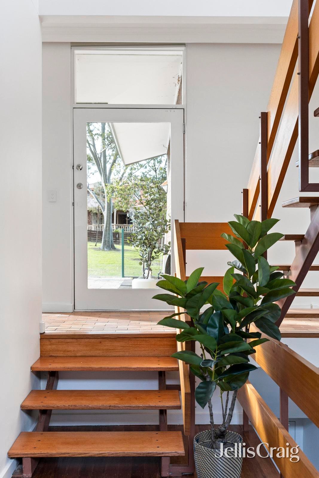 4 Dobell Place, Doncaster East image 9