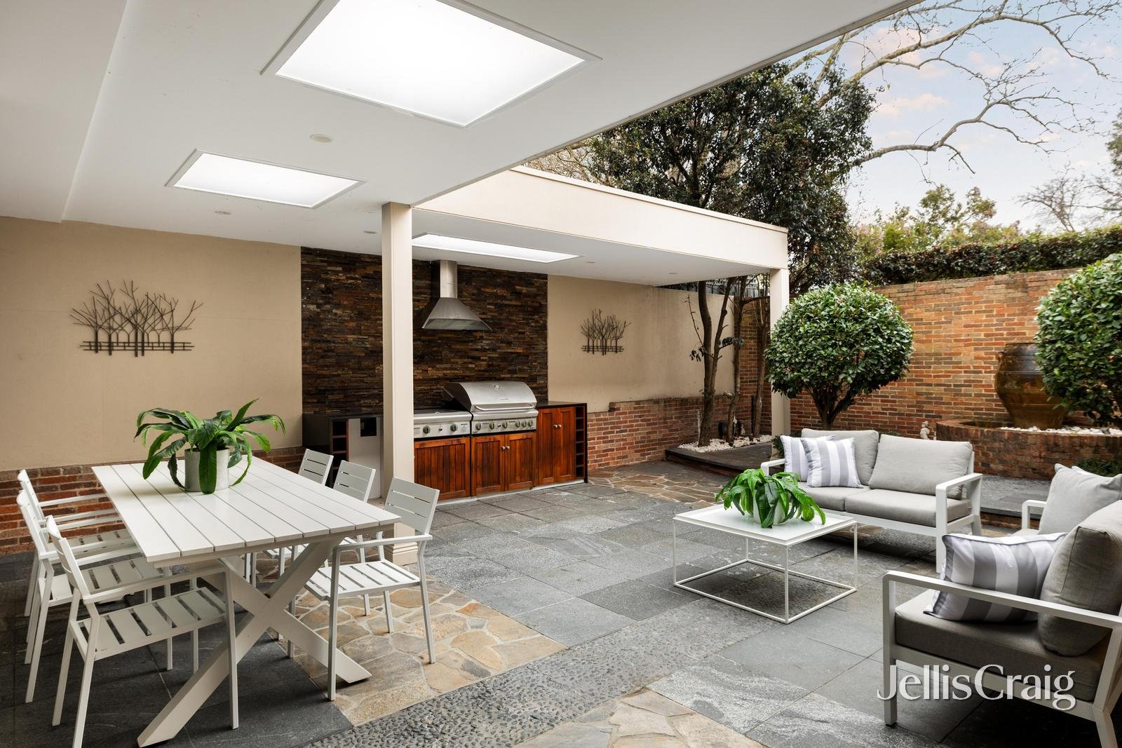 4 Dome Street, Surrey&nbsp;Hills image 3